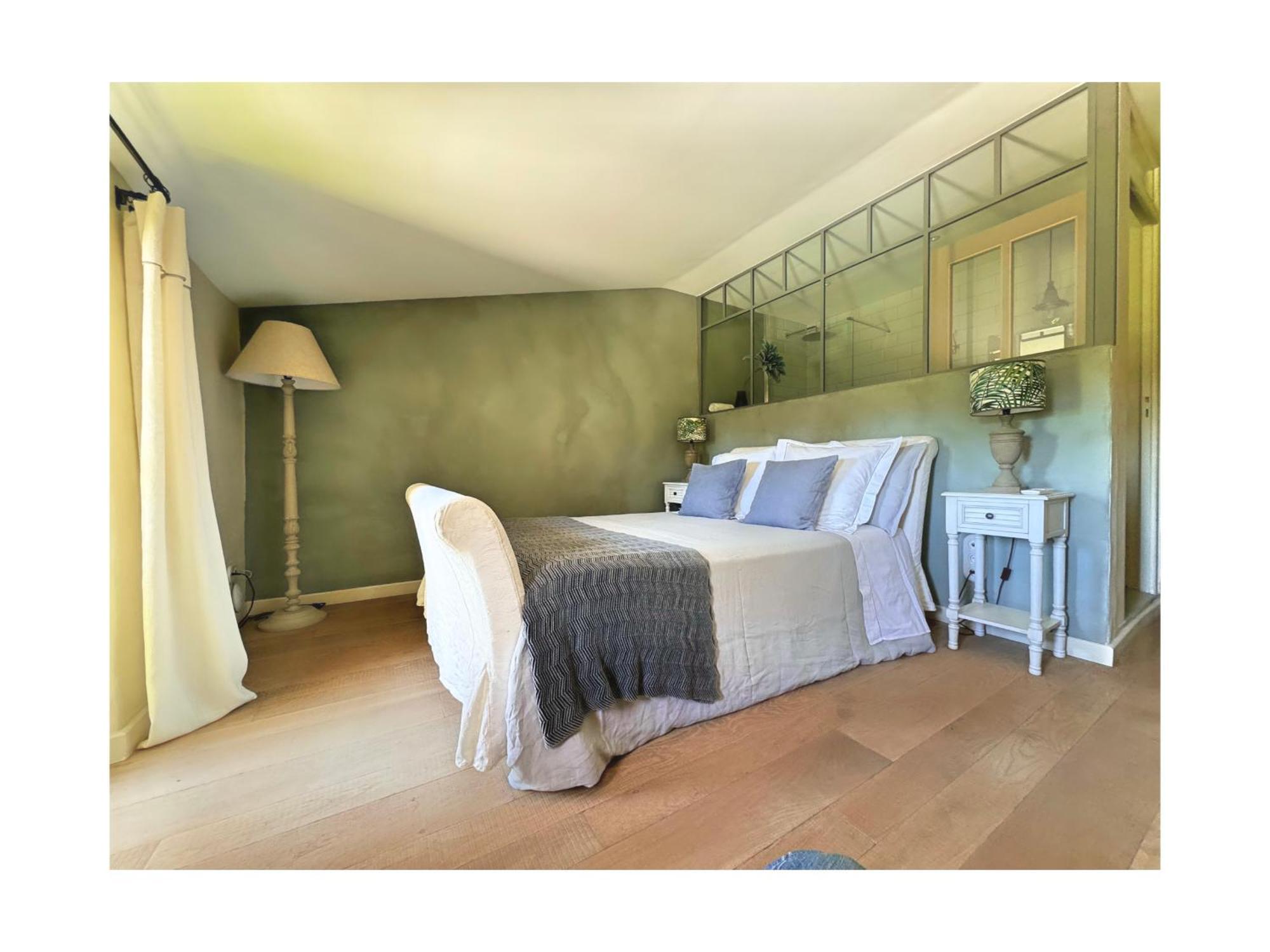 Les Jardins De Sitaara Bed & Breakfast Cucuron Luaran gambar